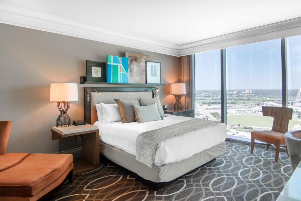 Omni Dallas Hotel photo