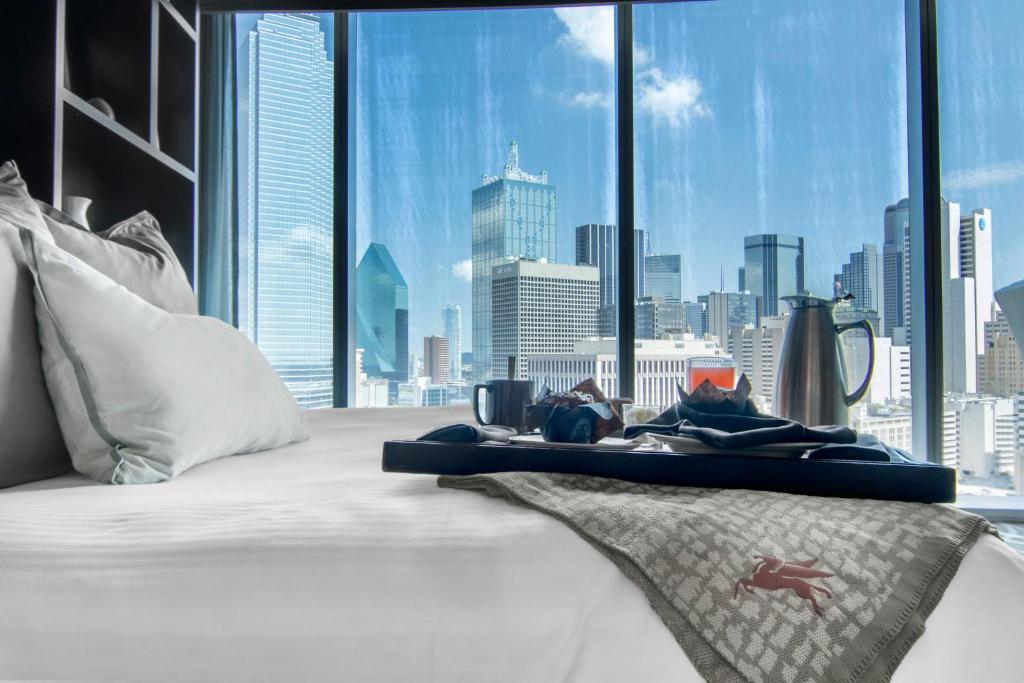 Omni Dallas Hotel - 