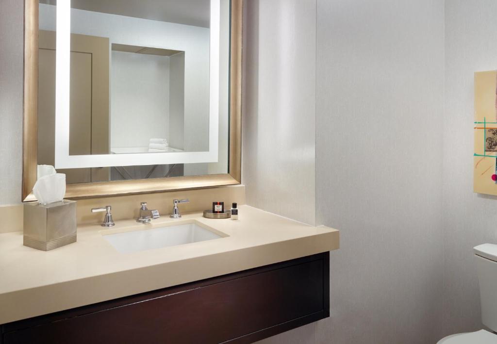 Omni Dallas Hotel photo
