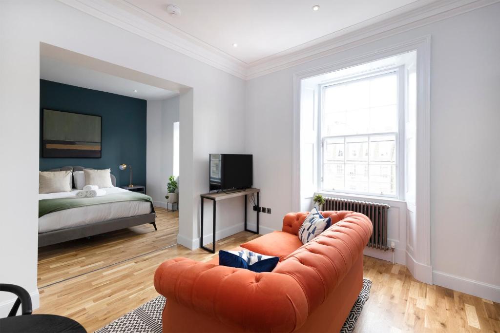Dragon Suites Luxury Serviced Apartments at Alva Street - One-Bedroom Apartment