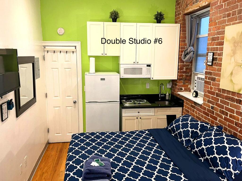 NYC Empire Apartments - Standard Studio #6