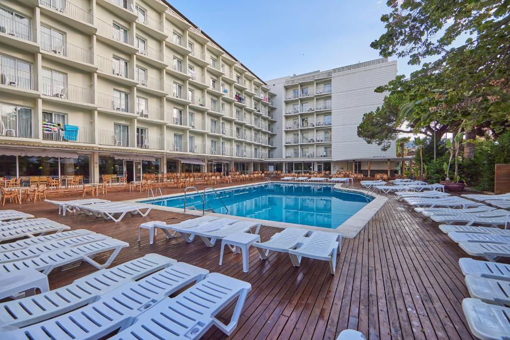 Don Juan Resort Affiliated by FERGUS, Lloret de Mar – Precios ...