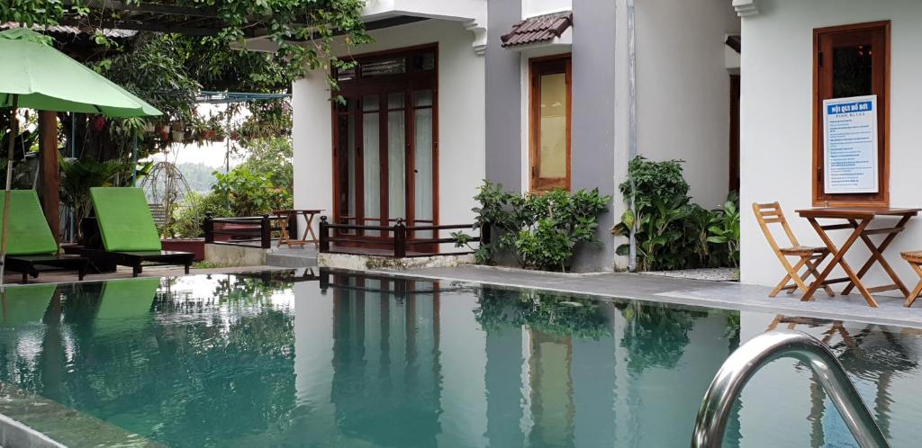 Hồ bơi trong/gần Hoi an Osaka Riverside Villa & Spa