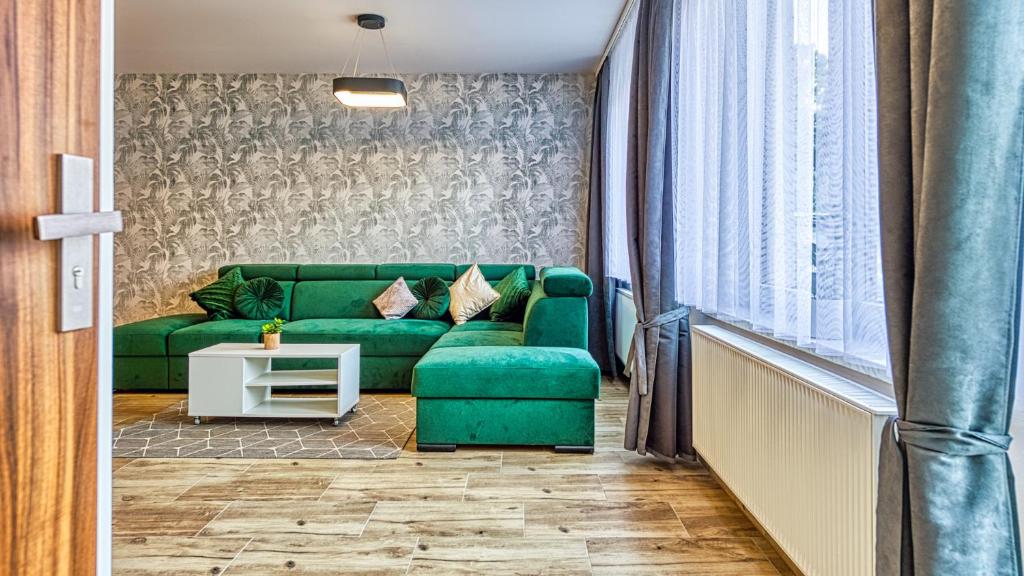 Posedenie v ubytovaní Apartament PO PRACY z SAUNĄ - 5D Apartamenty
