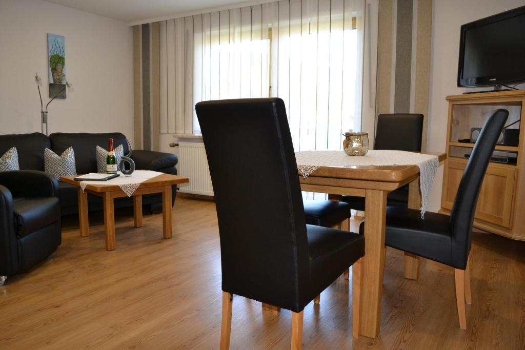 TV a/nebo společenská místnost v ubytování Haus Gunda