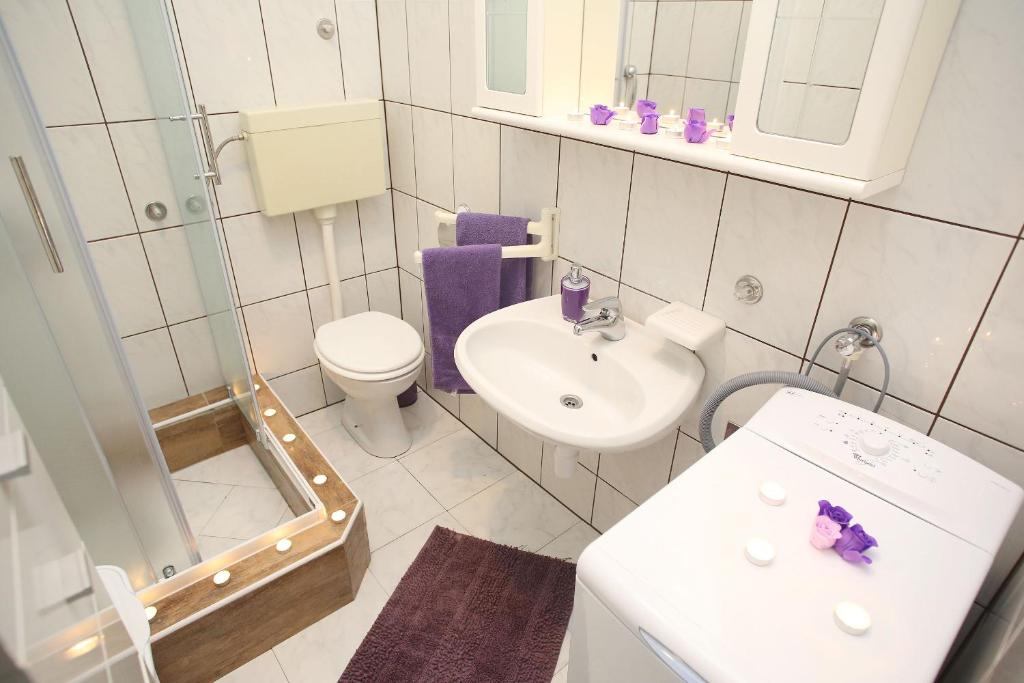 Kúpeľňa v ubytovaní Holiday house Poljana