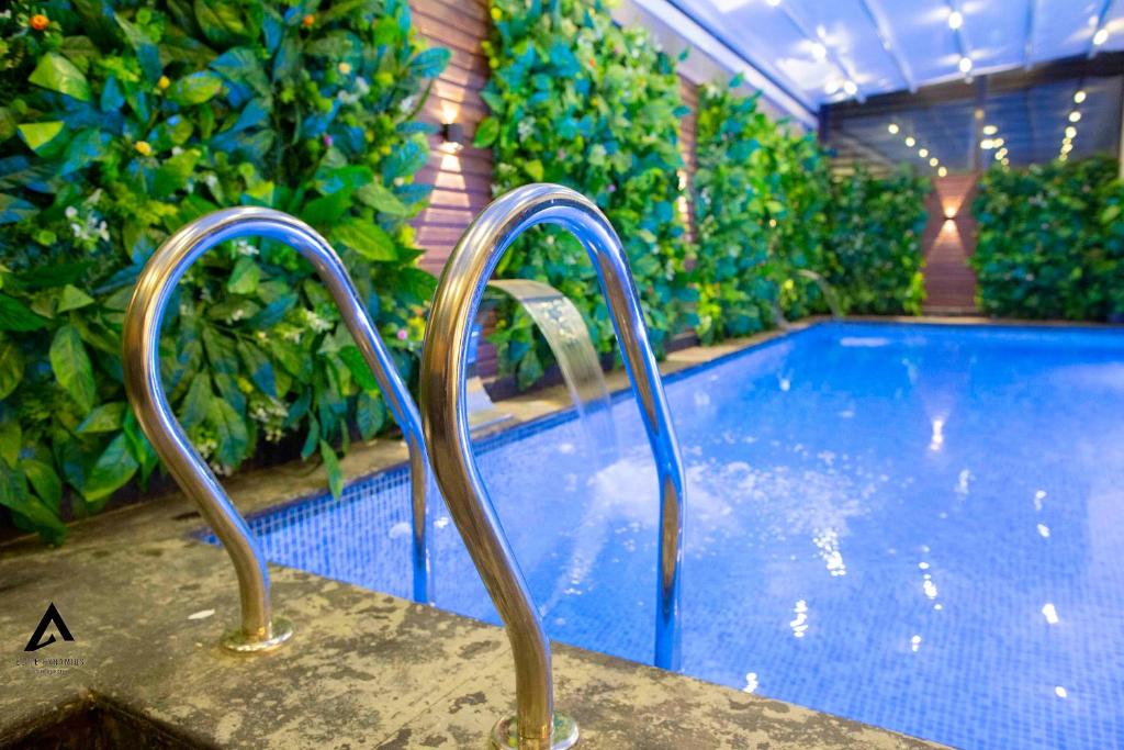 Bazén v ubytování Elite Pyramids Boutique Hotel nebo v jeho okolí