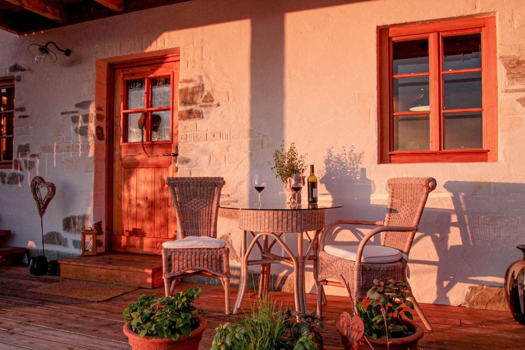Patio nebo venkovní prostory v ubytování Die Mirnockhütte