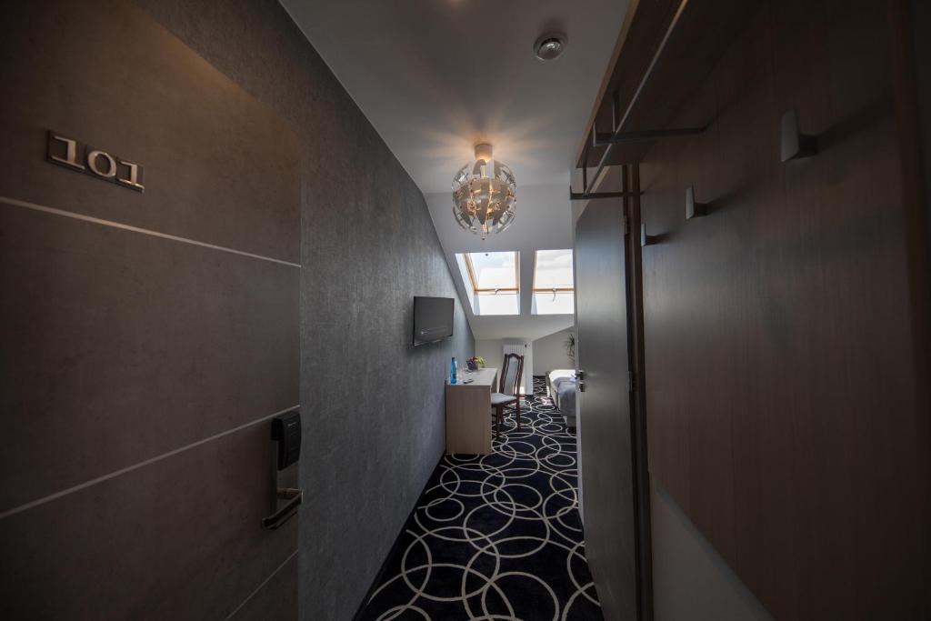 Gościniec Pod Lasem - Deluxe Driepersoonskamer