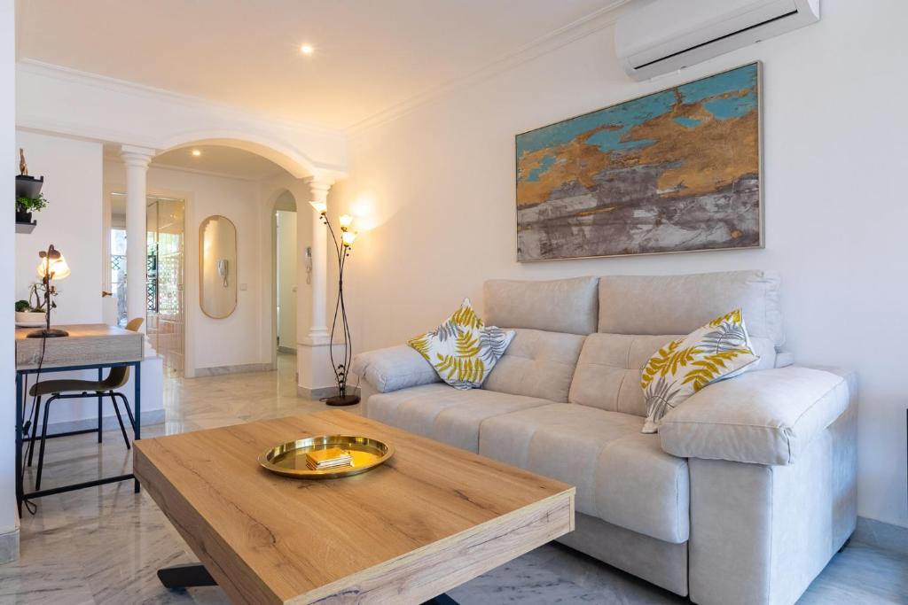 Fotografie z fotogalerie ubytování Beautiful 2 Bedroom Apartment near Puerto banus v destinaci Marbella