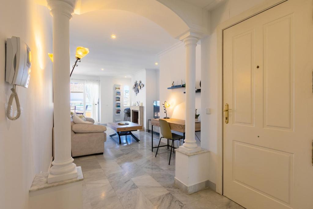Fotografie z fotogalerie ubytování Beautiful 2 Bedroom Apartment near Puerto banus v destinaci Marbella