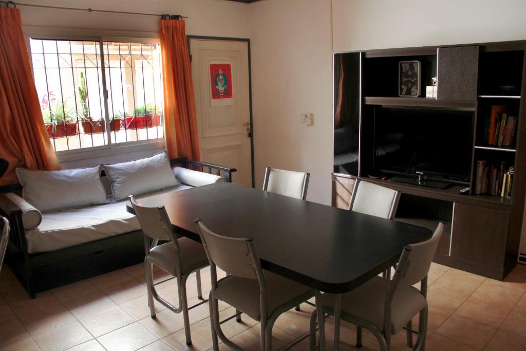 Apartamento en excelente zona de Godoy Cruz. - Housity