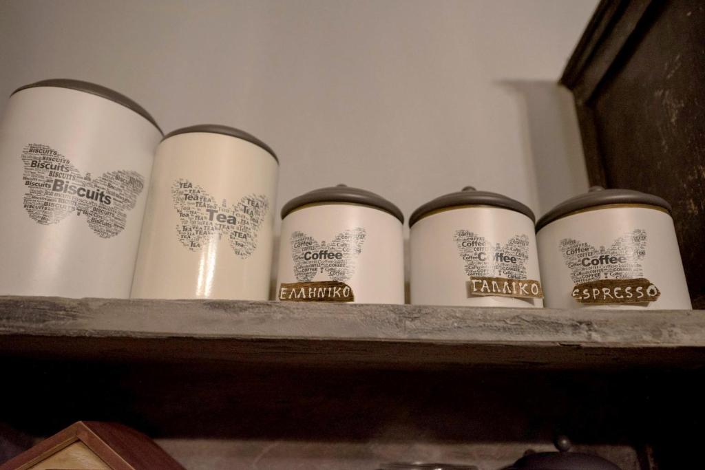 Lykovrisi Guest House - 9