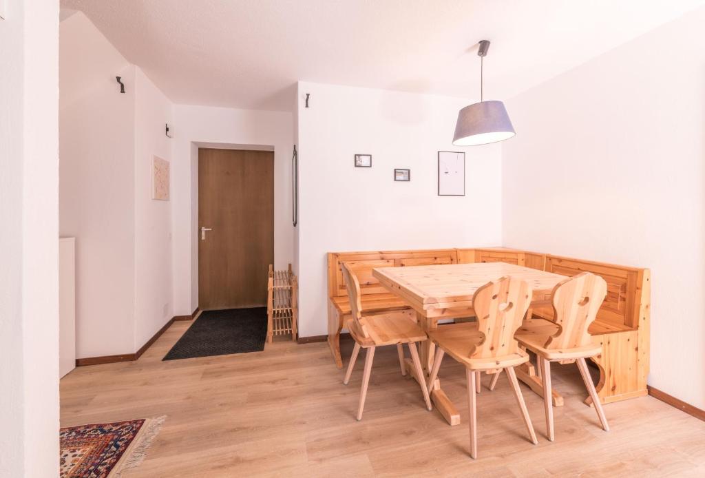 Fotografie z fotogalerie ubytování Ferienwohnung Cristallina v destinaci Laax