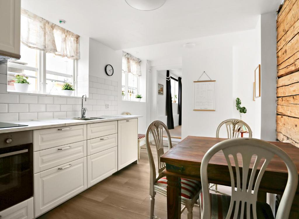HernöRum Storgatan - Centrala lägenheter - Appartement - Begane Grond