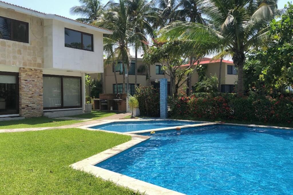 Bazén v ubytování Casa c/embarcadero en Boca del Río Gran Ubicación nebo v jeho okolí