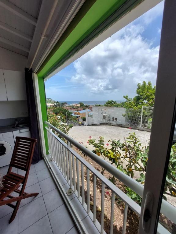 Balkón nebo terasa v ubytování Ti kay dous - Mer des Caraïbes & piscine