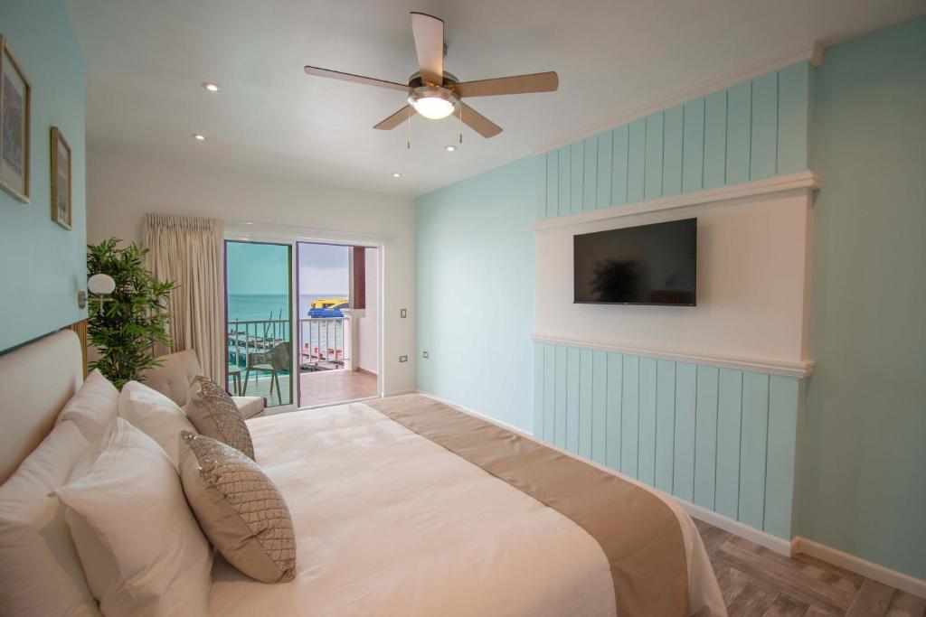 Gallery image of Bartolome Oceanfront Suites in Isla Mujeres