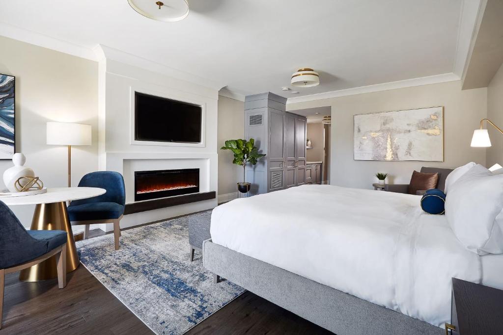124 on Queen Hotel & Spa - Signature Premium King