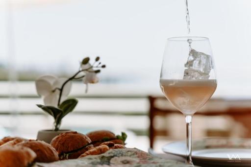 Lns Vip Villas italokat is kínál