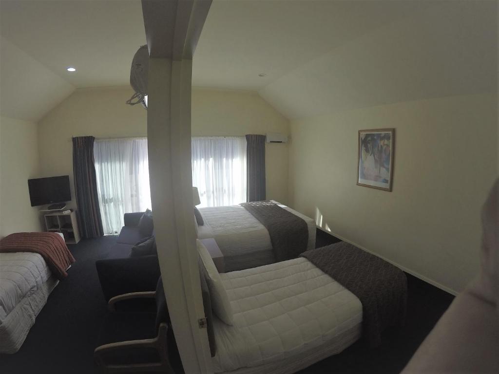 
Apartment - Ground Floor
