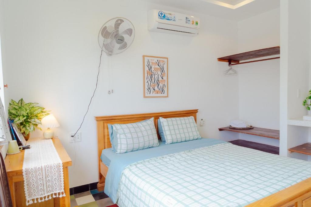 Homestay in Tay Ninh - Deluxe Double Room