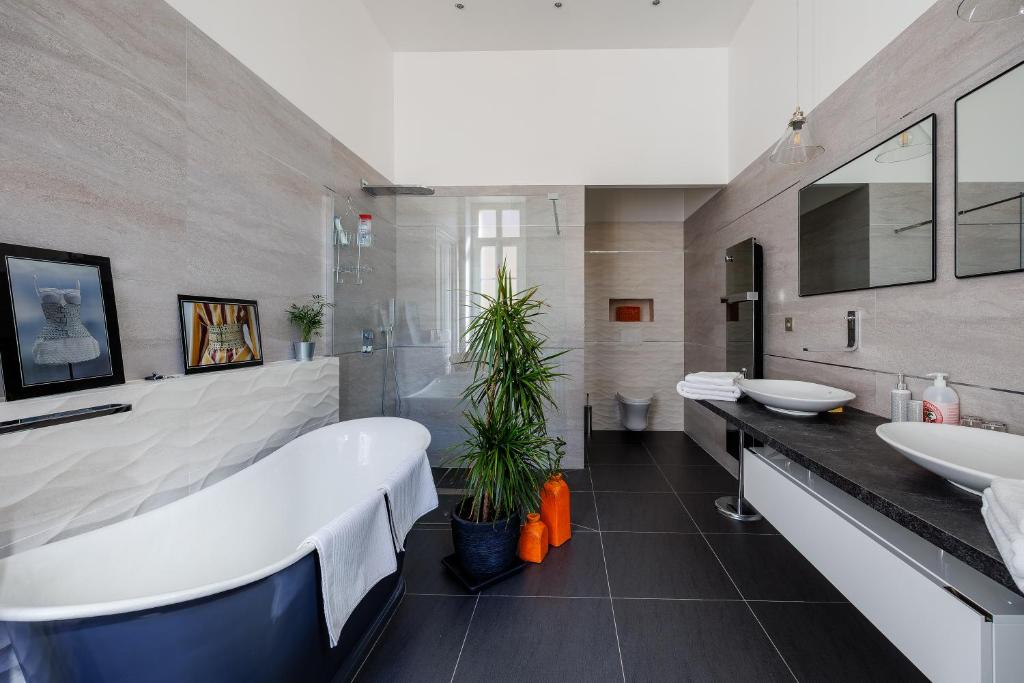 La Passerelle du Canal - 17