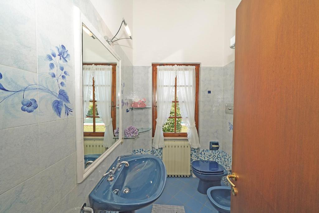 Zdjęcie z galerii obiektu Villa Tamara - Gardagate w mieście San Felice del Benaco