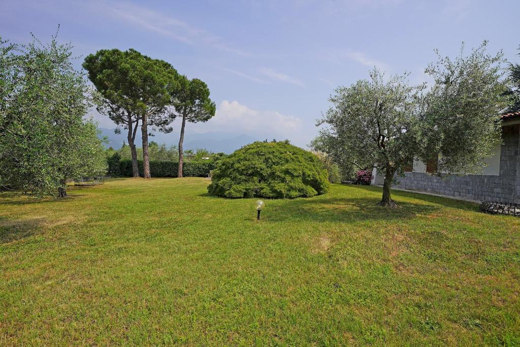 Zdjęcie z galerii obiektu Villa Tamara - Gardagate w mieście San Felice del Benaco