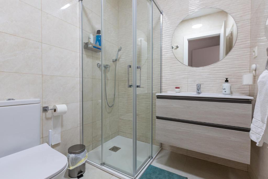 Koupelna v ubytování Apartamento Catania en Aguadulce con vistas al mar