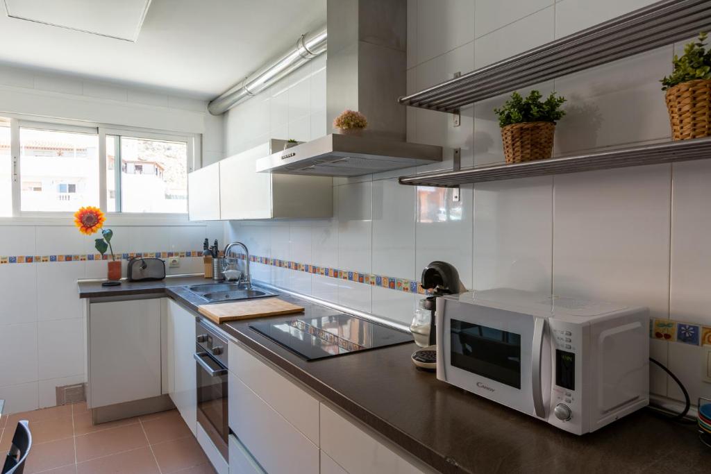 Kuchyň nebo kuchyňský kout v ubytování Apartamento Catania en Aguadulce con vistas al mar
