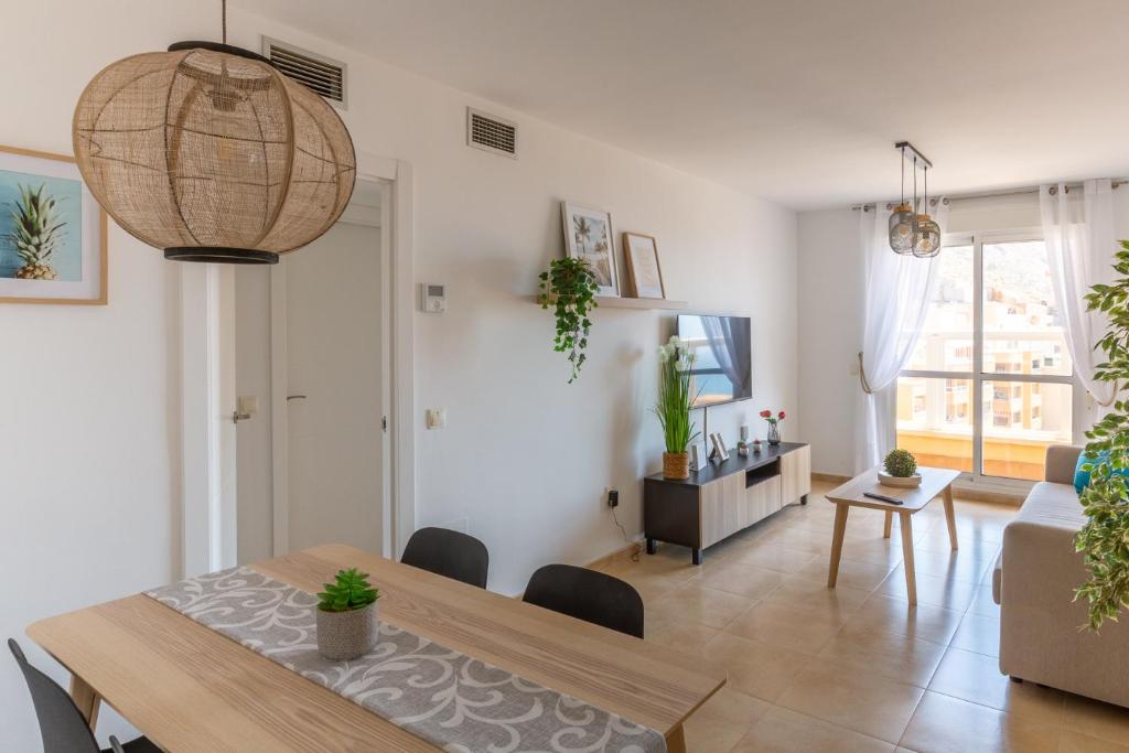 Posezení v ubytování Apartamento Catania en Aguadulce con vistas al mar
