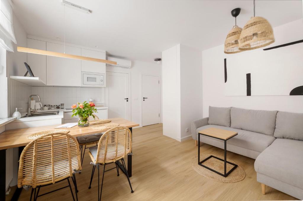 Kuchyňa alebo kuchynka v ubytovaní Apartamenty Rodzinne Zdrojowe