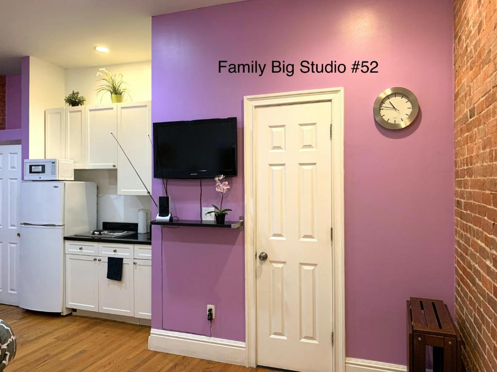NYC Empire Apartments - Standard Studio #52