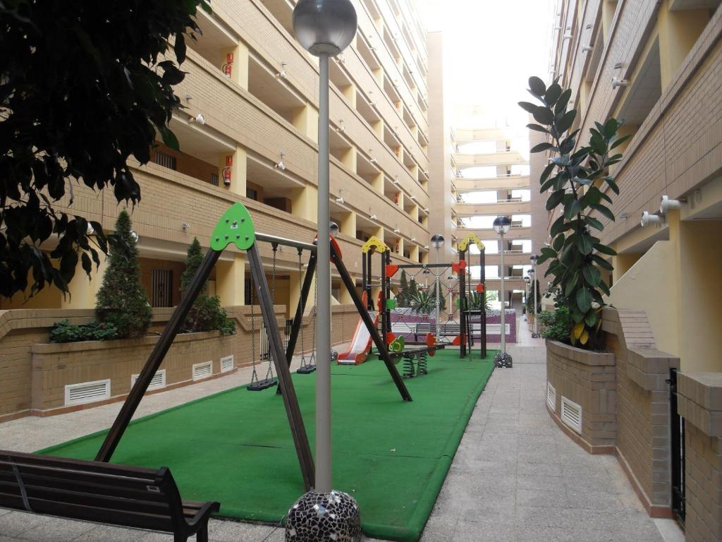 Apartamentos Turísticos Orpesa, Costa Caribe, Oropesa del Mar ...