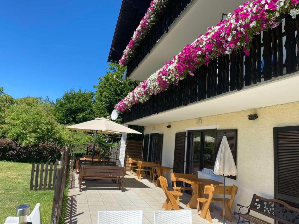 Zahrada ubytování Pension Waldschenke am Wörthersee