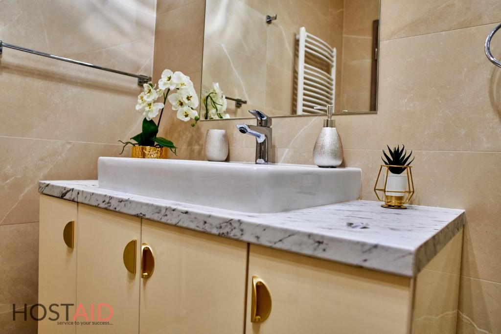 Kúpeľňa v ubytovaní Azúr Apartment - hostAID