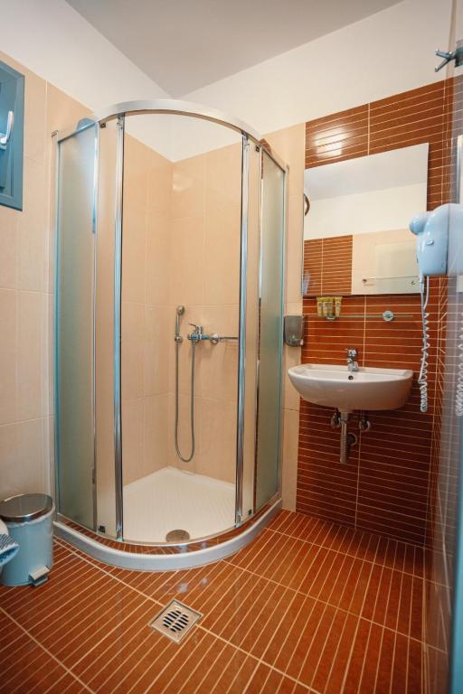 Ionion Beach Resort - 8