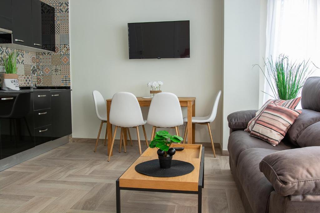Kuchyň nebo kuchyňský kout v ubytování AP HOTEL NAVAS