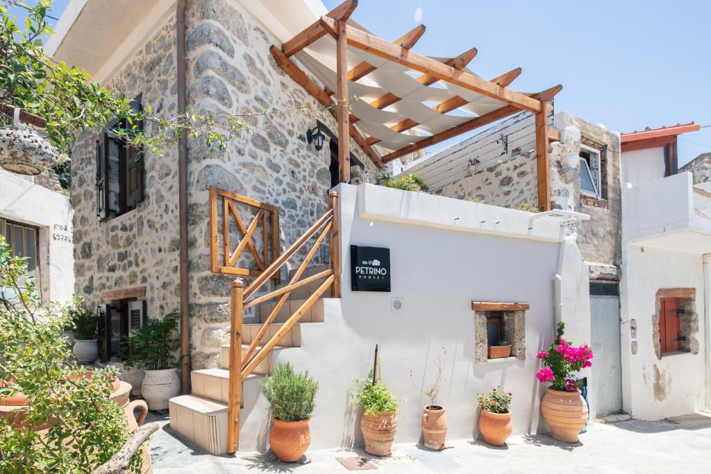 Gallery image of Petrino House in Mirthios in Plakias
