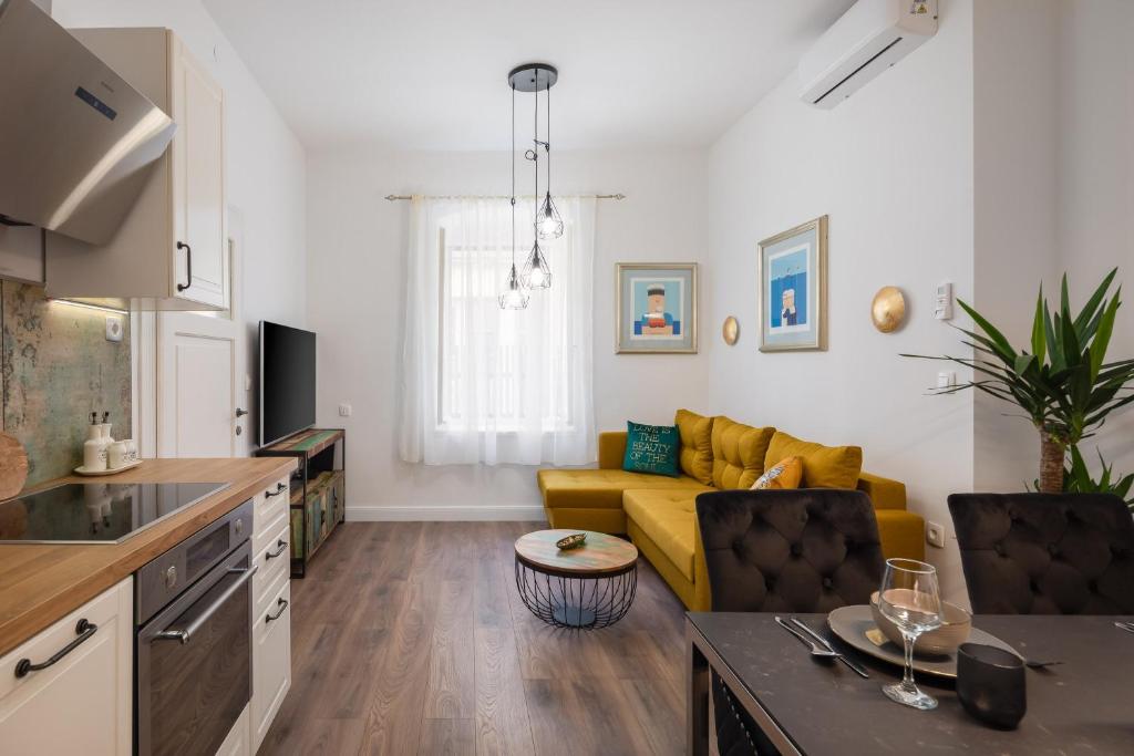 Kuchyňa alebo kuchynka v ubytovaní Luxury apartment Toni