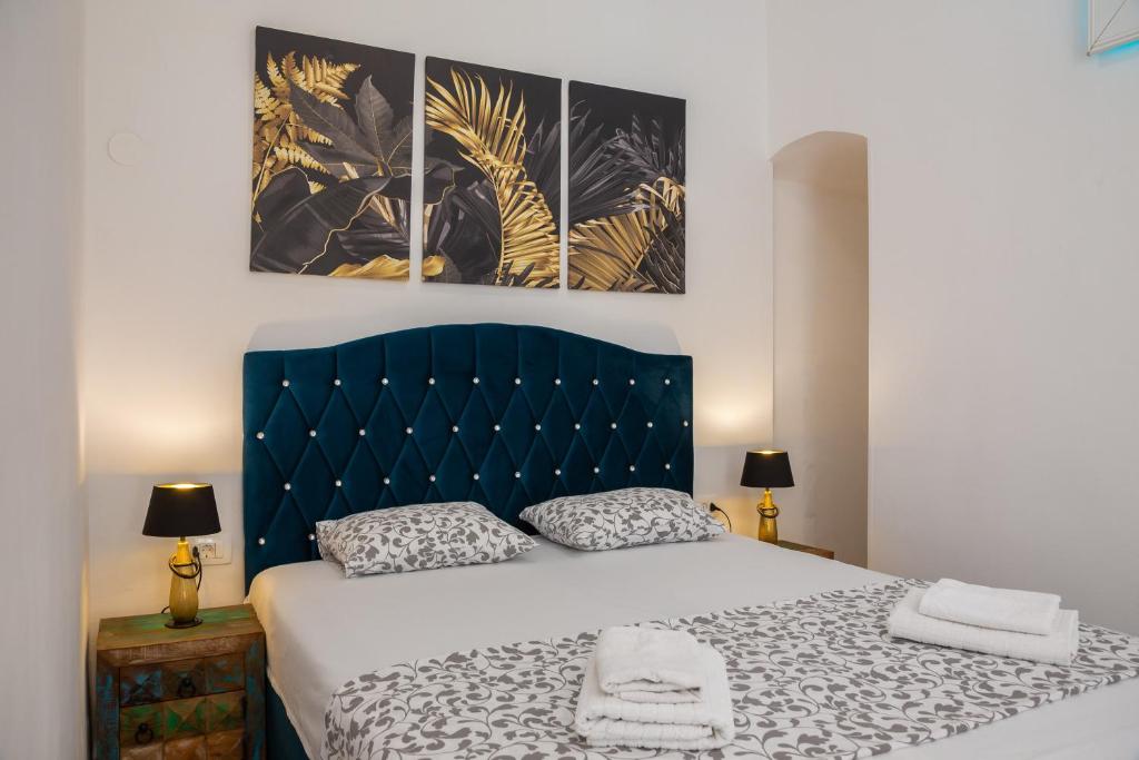 Posteľ alebo postele v izbe v ubytovaní Luxury apartment Toni