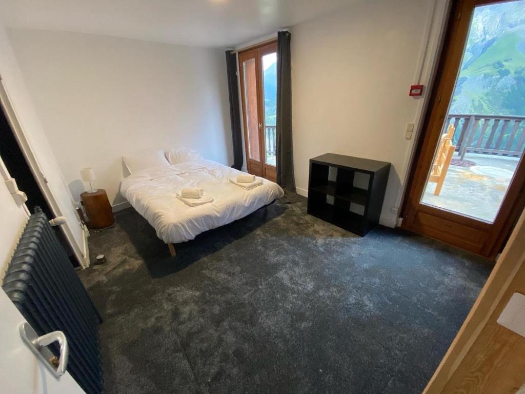 RestAuberge La Reine Meije - Familienzimmer Mit Terrasse