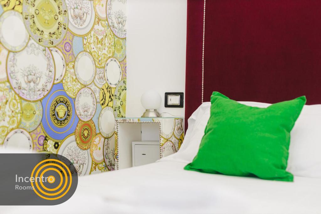 Postel nebo postele na pokoji v ubytování Incentro Rooms