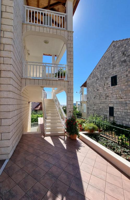 Balkón nebo terasa v ubytování Apartments Kutlic