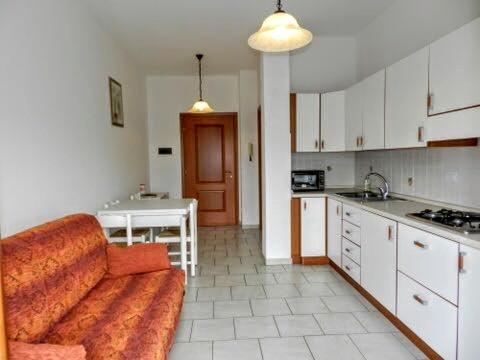 Kuchyň nebo kuchyňský kout v ubytování Giò Appartamenti Vacanze