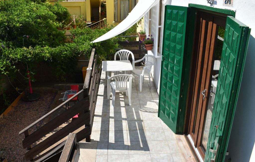 Appartamento a Carbonia - Confortevole con Terrazza