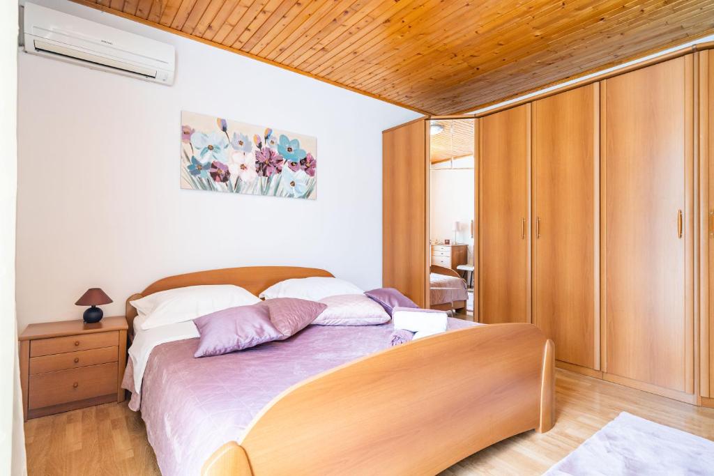 Posteľ alebo postele v izbe v ubytovaní Marija Apartment