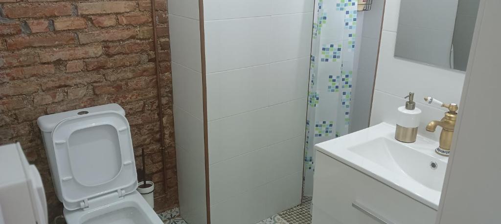 Łazienka w obiekcie FERNANDO EL CATOLICO PREMIUM