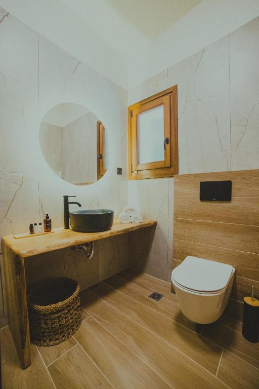 Koupelna v ubytování Peri Elxis Luxury Suites